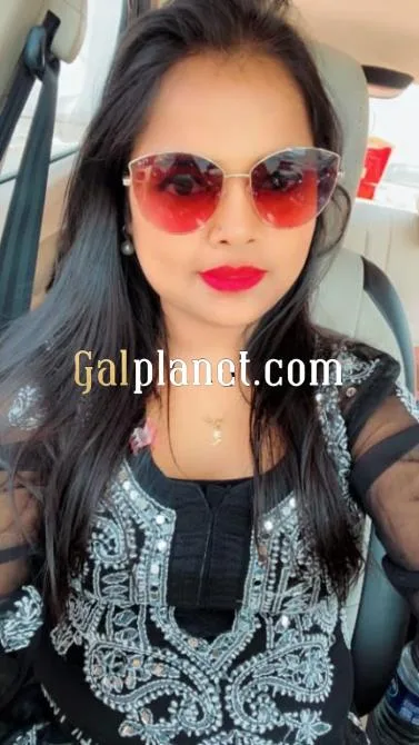 Hello friends, my name is Hency Joshi and I am a hot 21-year-old air h