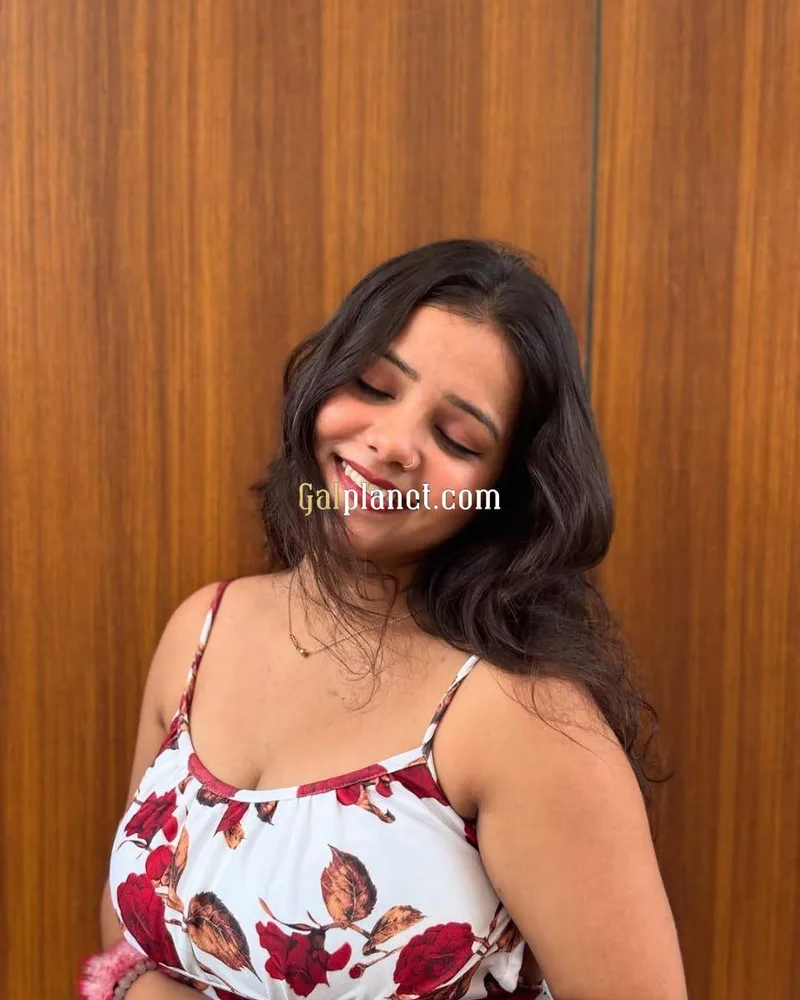 Low Price ♥️ CASH PAYMENT 📞𝟖𝟏𝟎𝟐𝟕𝟔𝟓𝟎𝟖𝟓 💃Hot Sexy girl