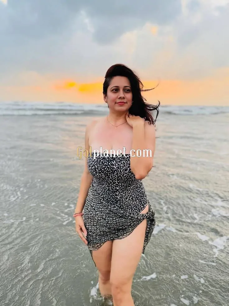 SEMA PATEL ESCORT SERVICE CASH PAYMENT HAND VIP NO ADVANCE