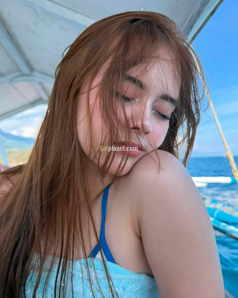 Monika 𝟳𝟲𝟰𝟰𝟴𝟵𝟰𝟮𝟯𝟭Call Girls VIP Service ⭐ Safe and Secure Hi