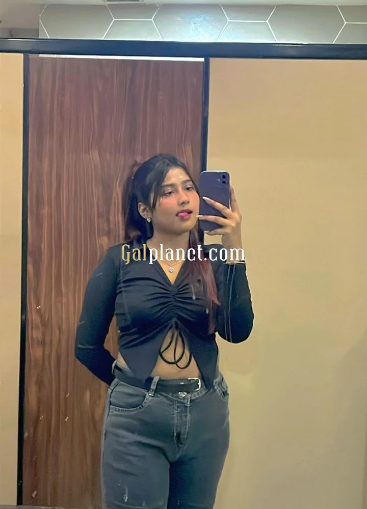 Low Price ♥️CASH PAYMENT📞𝟖𝟏𝟎𝟐𝟕𝟔𝟓𝟎𝟖𝟓 Hot Sexy girl Aligarh