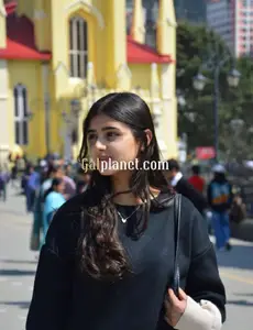 Pune VIP call girl..