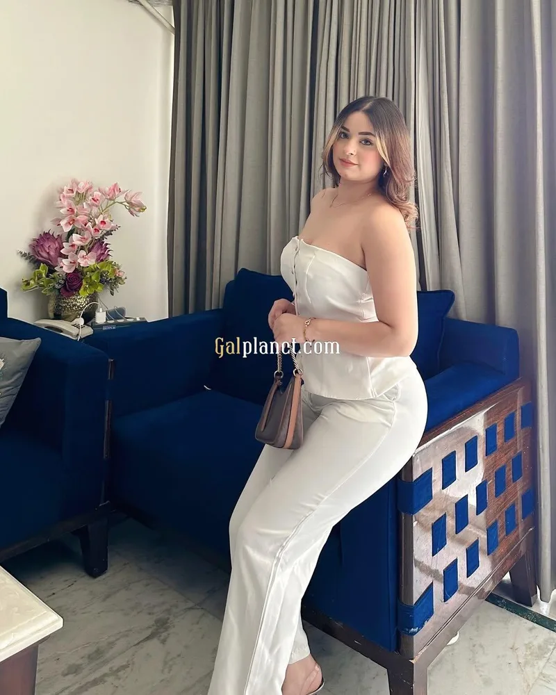 ❤️💯I am piriti independent girl no advance only cash pement hotel and