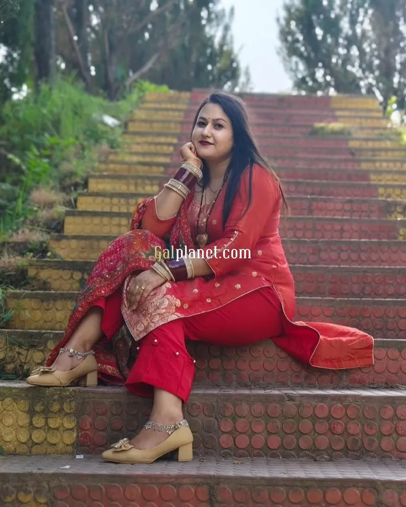 Rishikesh Call Girls Services and Escorts 𝟗𝟐𝟗𝟔𝟖𝟔𝟐𝟑𝟓𝟎