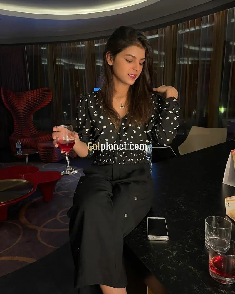 Low Price ♥️ CASH PAYMENT 𝟖𝟏𝟎𝟐𝟕𝟔𝟓𝟎𝟖𝟓 💋 Hot Sexy girl