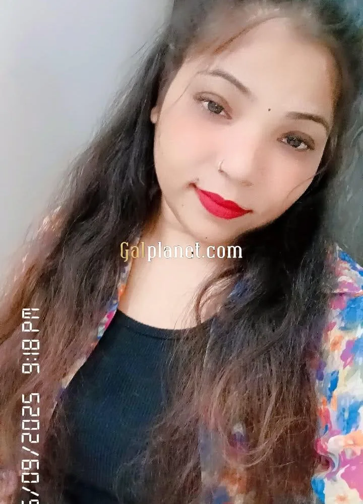 Full service available call girl