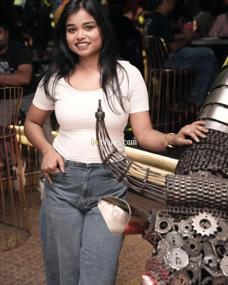 independent call girl living alone looking honest and genuine guys fo.