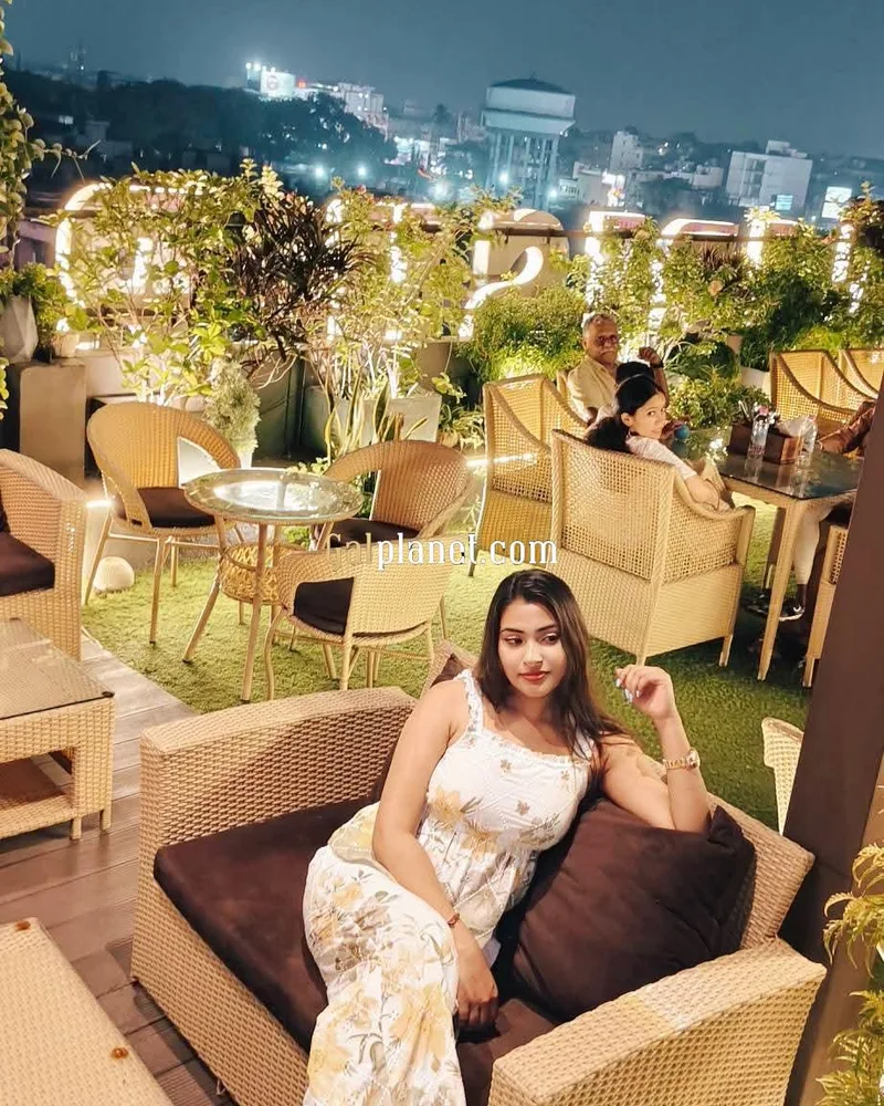 Nisha 𝟳𝟱𝟰𝟰𝟬𝟱𝟰𝟵𝟯𝟮 GOOD SERVICE WITH ENJOYABLE FUN I am Sweta