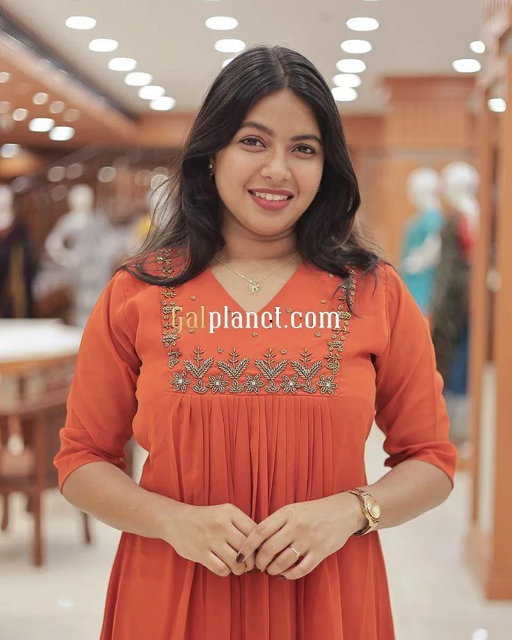 RAJKOT CALL GIRL❤️ 𝟗𝟐𝟗𝟔𝟬𝟒𝟏𝟖𝟏𝟖 ❤️ CALL GIRL IN ESCORT SEXY