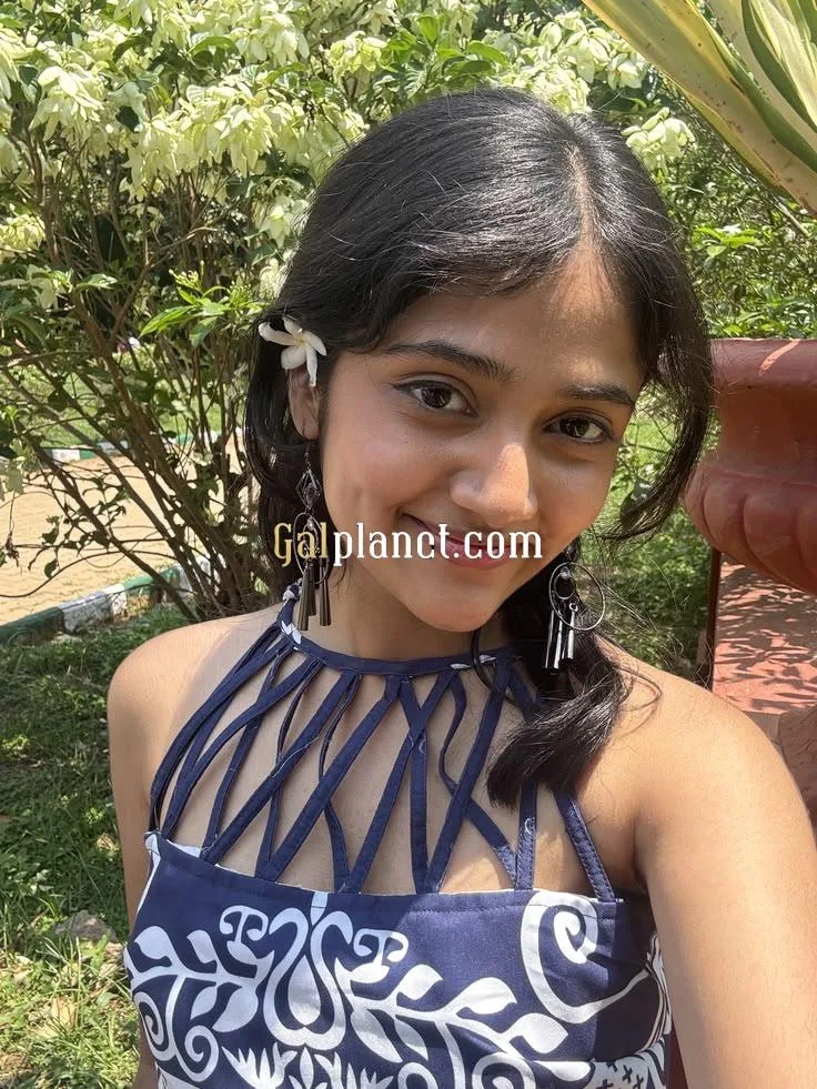 Looking beautiful best call girl available