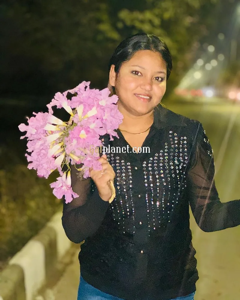 Low Price ♥️ CASH PAYMENT 𝟖𝟏𝟎𝟐𝟕𝟔𝟓𝟎𝟖𝟓 Hot Sexy girl kanpur