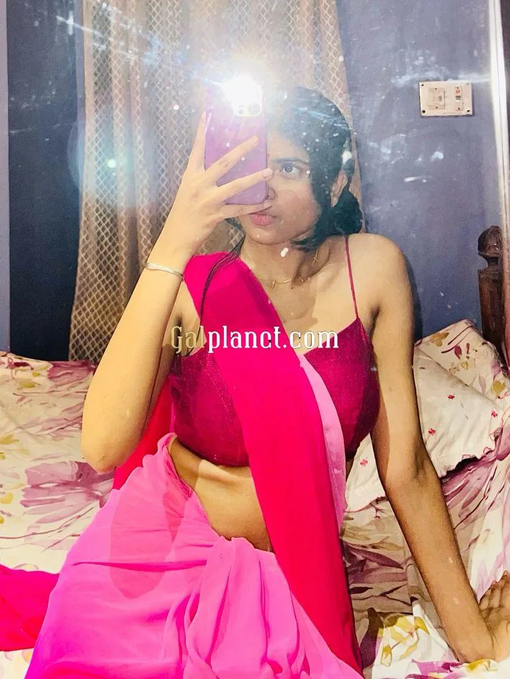Hii profile top model girl college girl aunty bhabhi available
