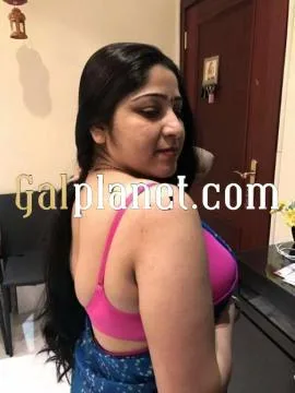 Kajal Kumari call girl low price call me full body massage full sex av