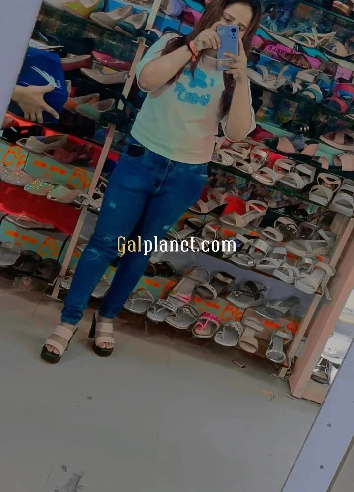 VIP genuine service NO ADVANCE FOR BOOKING COME DIRECTLY MY PL... U...