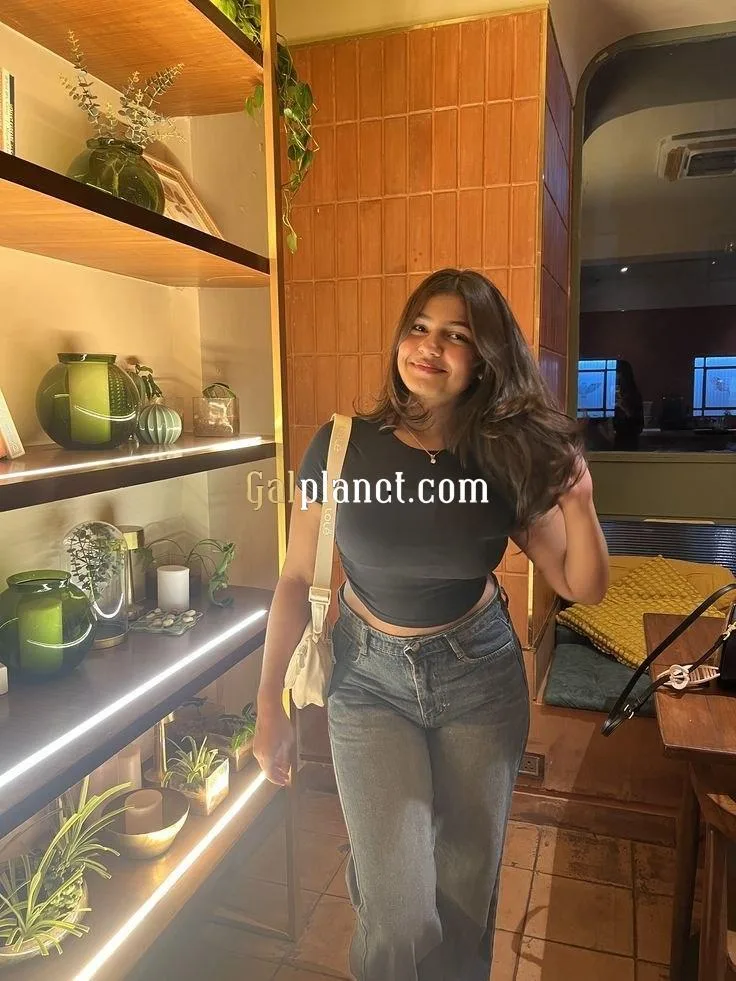 Paid call girl available in 24 ×7 available only genuine person servic