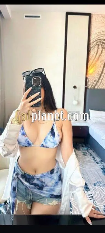 Hot and top model girl low price full cash payment