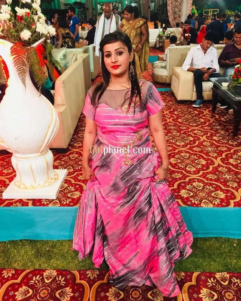 dhamtari genuine call girls ☎️𝟕𝟔𝟔𝟕𝟓𝟏𝟖𝟐𝟓𝟔☎️