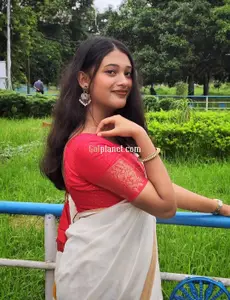 Shavi khan near me g