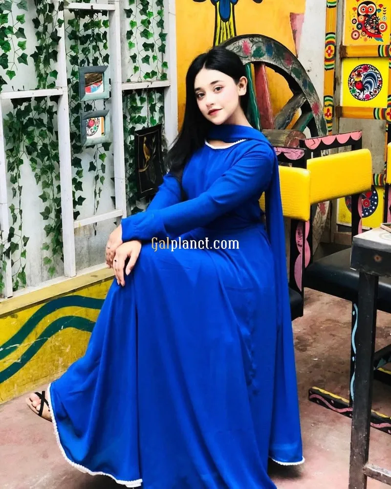 Nisha 𝟳𝟱𝟰𝟰𝟬𝟱𝟰𝟵𝟯𝟮 𝗚𝗶𝘃𝗲 𝗺𝗲 𝗮 𝗰𝗵𝗮𝗻𝗰𝗲, 𝗜 𝘄𝗶𝗹𝗹