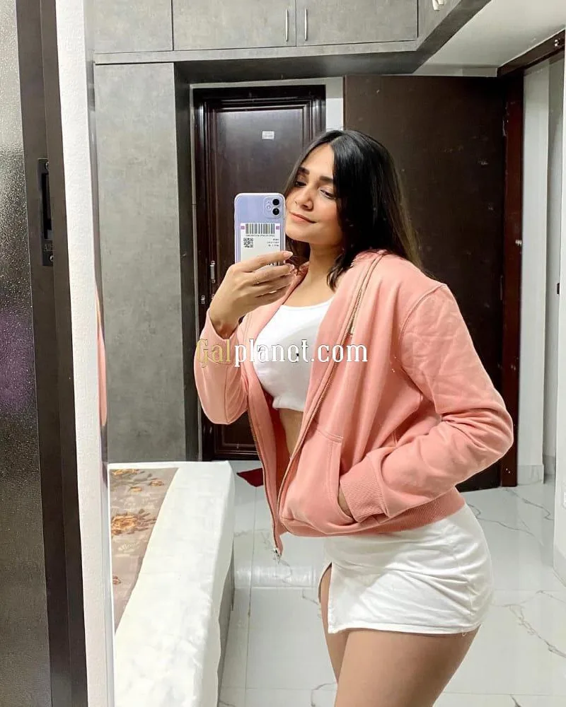 Nagpur call girls with Real Photo Russian Models Pay on Delivery