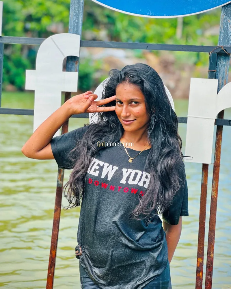 JOYTI Patel vip top model slim girl cash payment full service