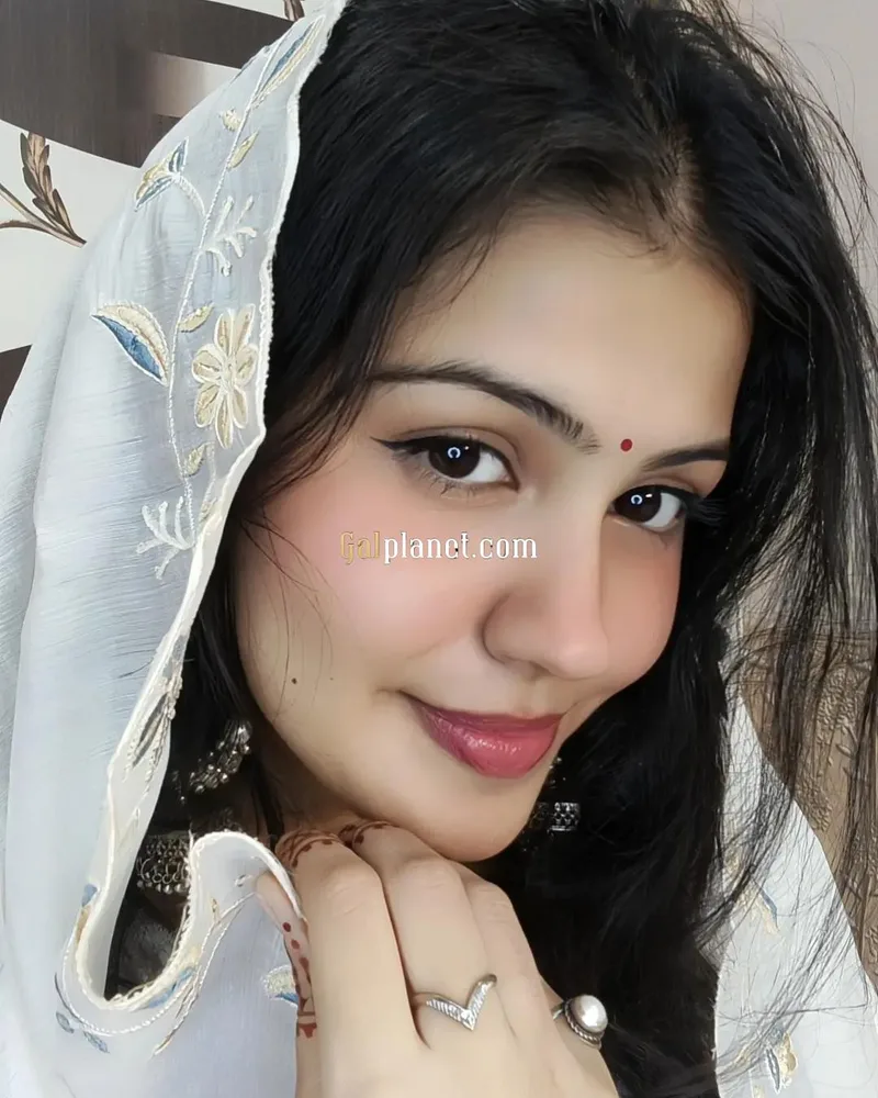 TOP MODEL COLLEGE GIRL VIP ESCORT SERVICE ONLY CASH PAYMENT