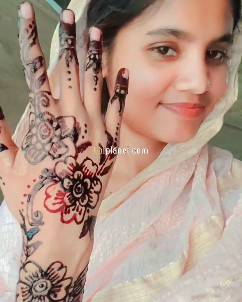 Aligarh Here located call girl service regularly in COD including Home
