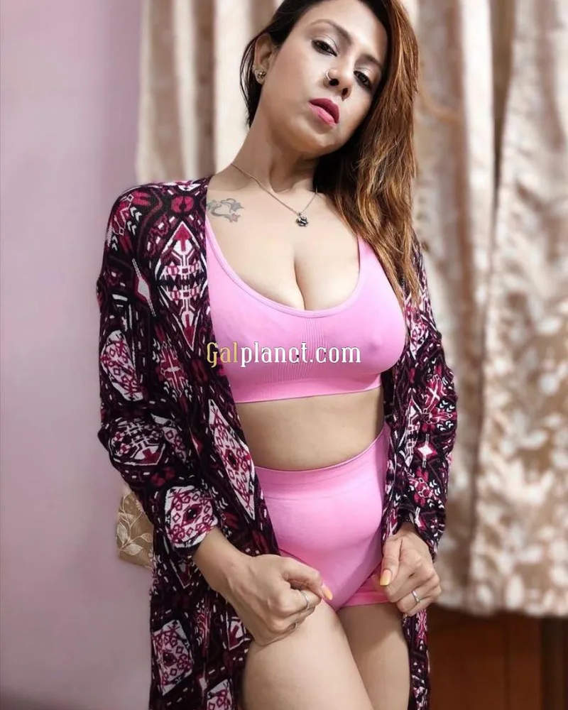 GHAZIPUR CALL GIRL OYO HOTEL SERVICE 9202976127 CALL GIRL ESCORT SERVI