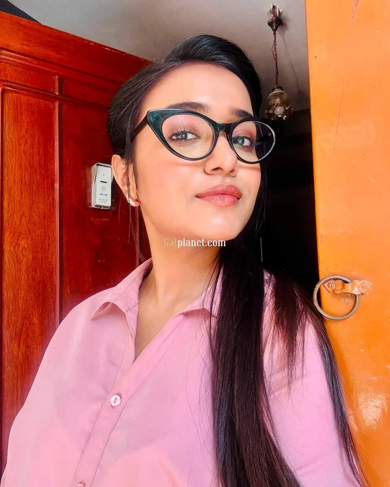 Nisha 𝟳𝟱𝟰𝟰𝟬𝟱𝟰𝟵𝟯𝟮 VIP call girl All over ⭐⭐⭐⭐⭐ WHATSAPP and c