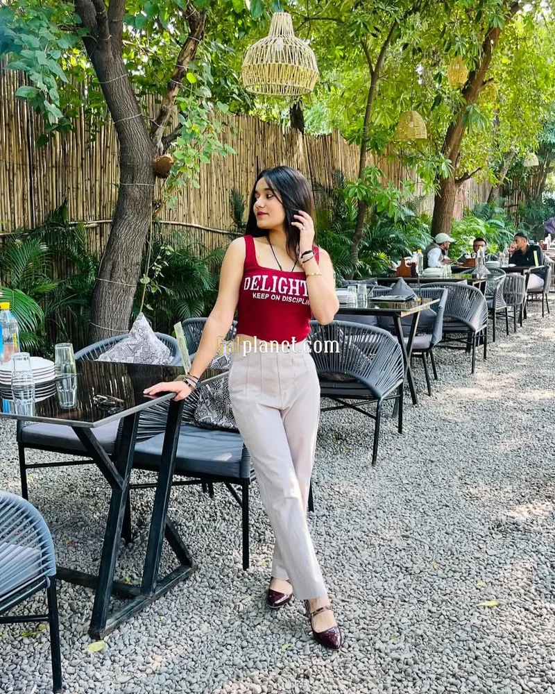 Visakhapatnam call girl service and escort service𝟕𝟖𝟕𝟎𝟒𝟕𝟓𝟖𝟎𝟏