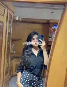 Pooja Singh escort s