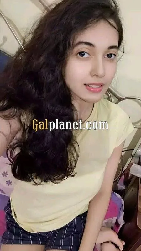Harshika – Fun Loving 𝟗𝟐𝟔𝟐𝟐𝟑𝟐𝟓𝟒𝟒Independent Escort & Call Girl