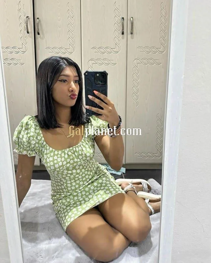 CASH PAYMENT HAND TO HAND CALL SEXY MODEL COLLEGE GRILS AVAILABLE FOR