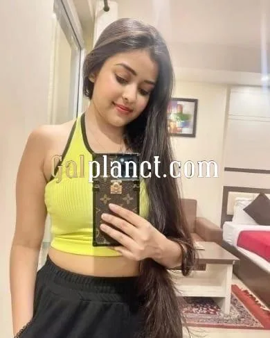 Safe type Sunita Singh low price girl in safety available sexy girl in