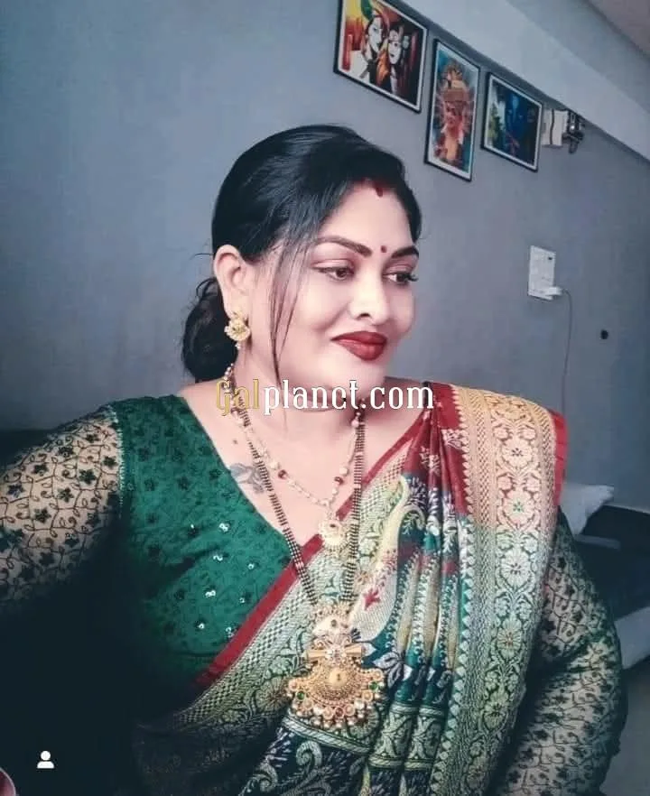 Monika top model slim model indipendent girl full service cash payment