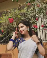Nisha Hand cash paym
