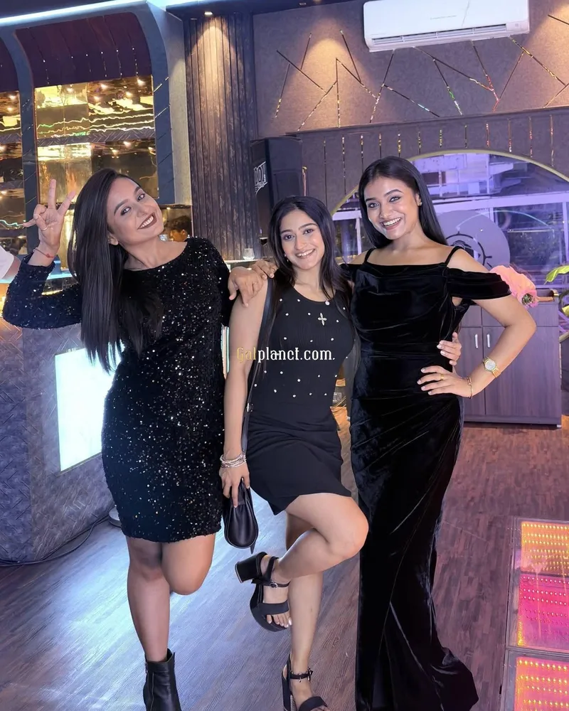 Nisha 𝟳𝟱𝟰𝟰𝟬𝟱𝟰𝟵𝟯𝟮 Available for Complete Enjoyment with High-