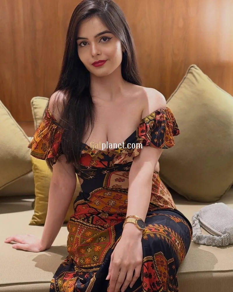 Low Price ♥️ CASH PAYMENT 𝟖𝟏𝟎𝟐𝟕𝟔𝟓𝟎𝟖𝟓 Hot Genuine girl