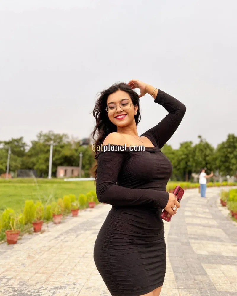 Hey Everyone Am anjali  Rating : Satisfaction : Friendliness  My Whats