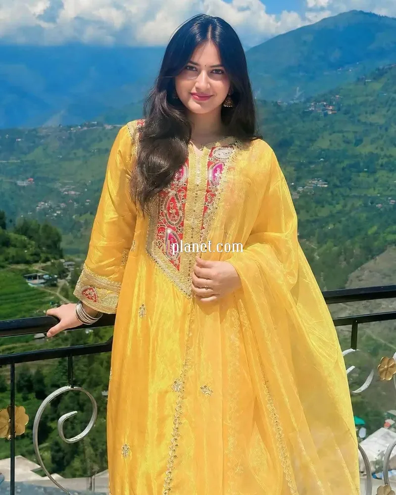 In call outcall full safe and secure genuine model college girl full