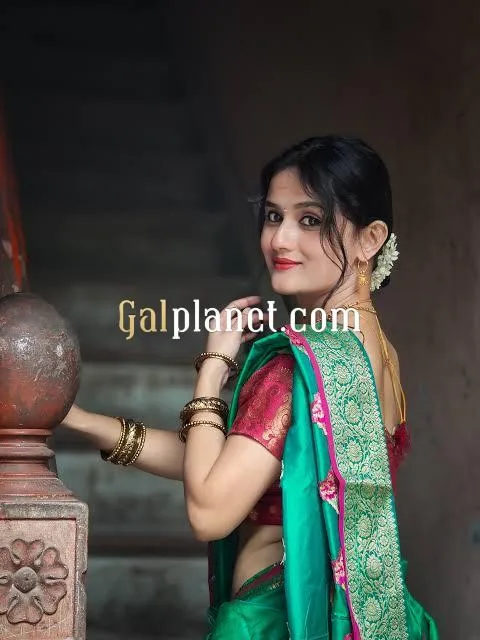 Roy khana escort service