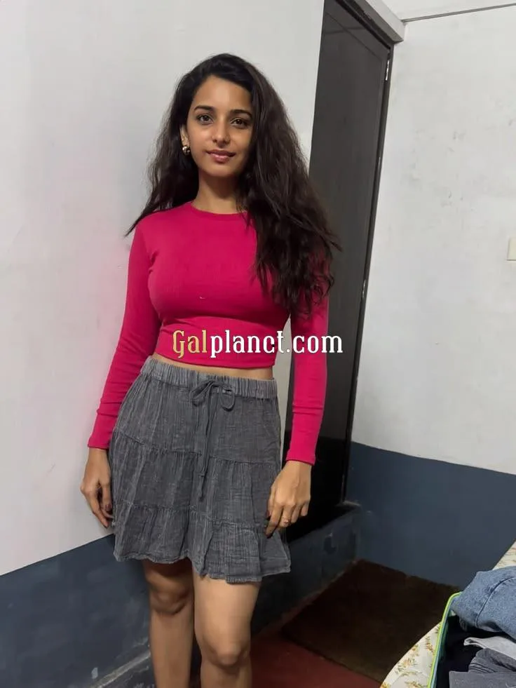 Srinagar paid call girl available 100% independent service all l time