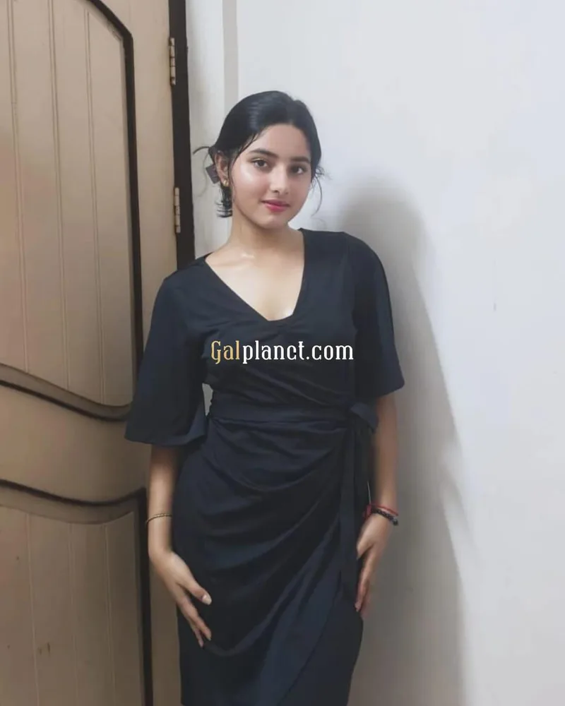 Alia call me genuine service 9122658408❣️