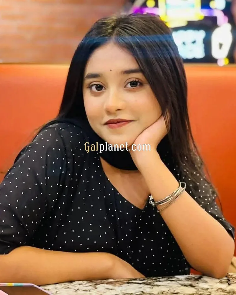 Nisha 𝟳𝟱𝟰𝟰𝟬𝟱𝟰𝟵𝟯𝟮 I am spice    Role play u be sexy dominatin
