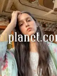 Riya Singh escort se