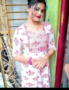 Sonali ji call girls