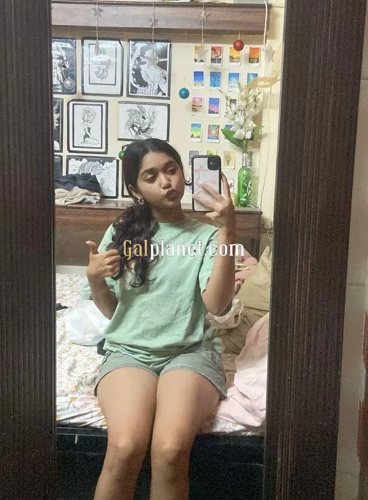 I am priya only cash payment available call me only genuine person