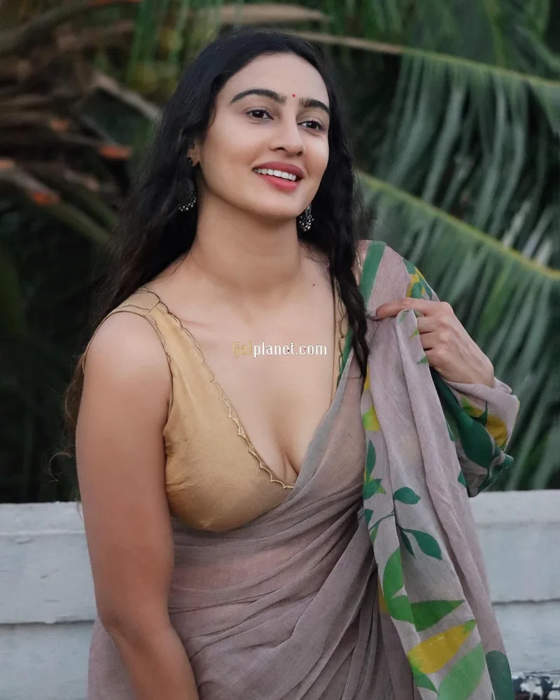 Riya cash payment available service 𝟖𝟎𝟖𝟒𝟖𝟎𝟎𝟔𝟒𝟐 all types ser