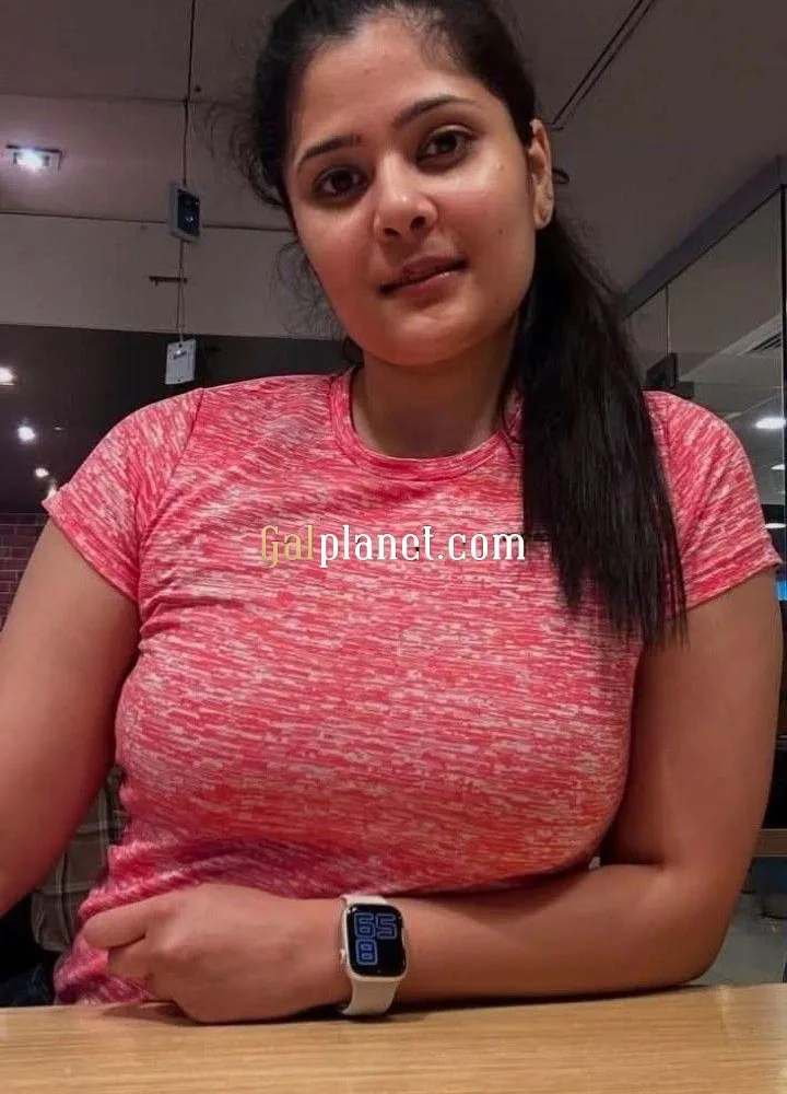 Sapna high profile escort service college girl Patna