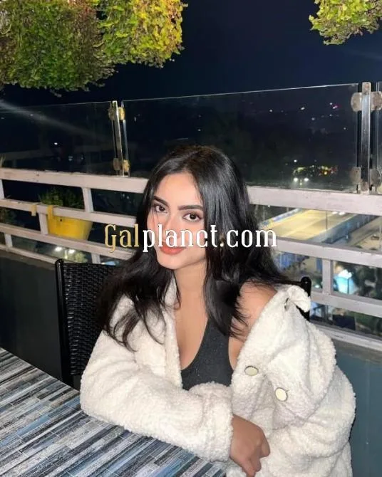 Chanchla Kumari call girl low price call me full body massage full sex